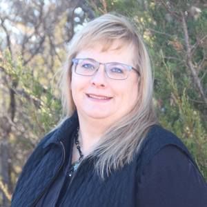 Meet your Posher, Robyn